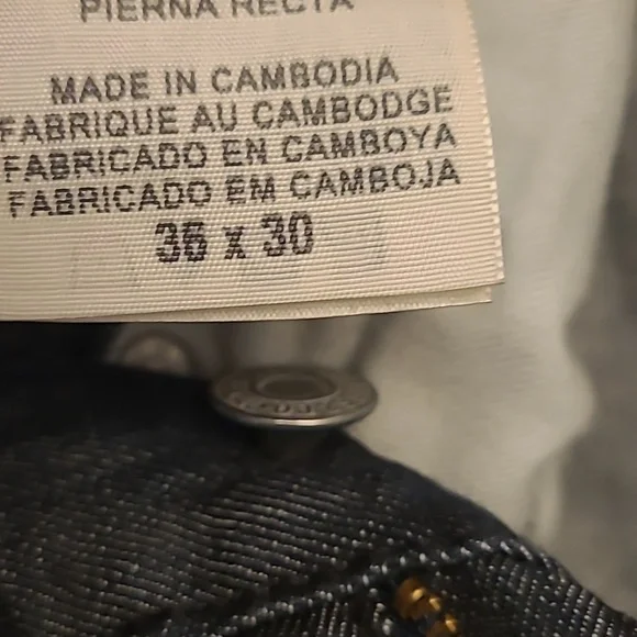 LIKE NEW Levi's 559 Relaxed Straight Medium Wash Mens Jeans - Picture 7 of 14